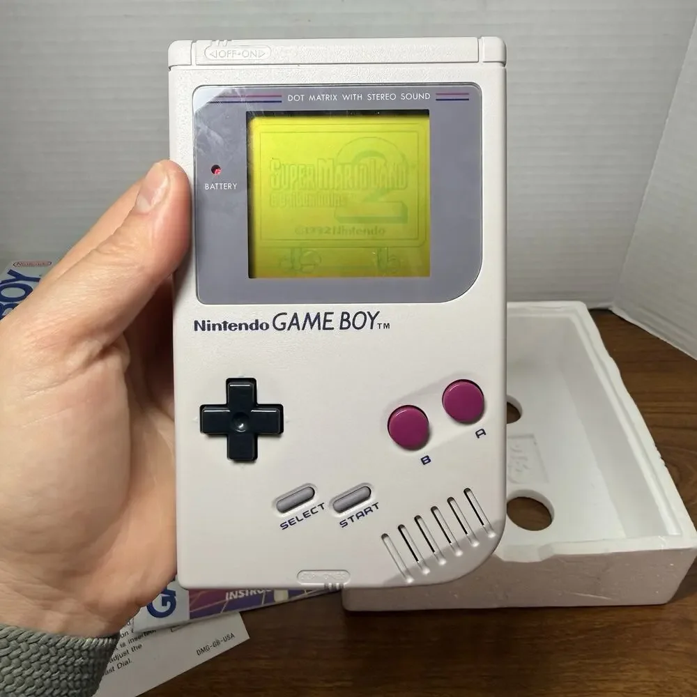 Original Nintendo Game Boy GB DMG-01 1992 with Manual Box & Super Mario Land